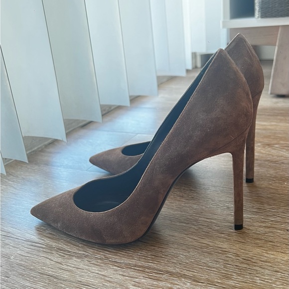 SAINT LAURENT ANJA PUMPS IN SUEDE - Picture 3 of 7
